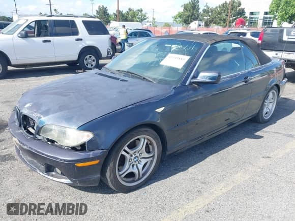 ✅ 2004 BMW 3 Series 330Ci • VIN: WBABW53494PL44553 • Lot: 42249885. Wystawiony na IAAI z przebiegiem 165 857 mil. Bezpłatny archiwum sprzedaży aukcyjnych z USA i szczegółowy raport historii pojazdu na DreamBid. Zdjęcie 2.