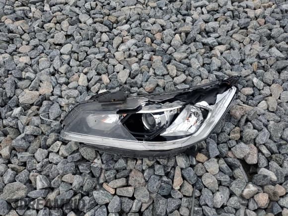 ✅ 2016 Honda Accord EX-L • VIN: 1HGCR2F8XGA195798 • Lot: 80148735. Listed on Copart with 144,897 mi. Free auction sales archive from the USA and detailed vehicle history report at DreamBid. Image 12.