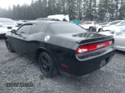 ✅ 2010 Dodge Challenger R/T Classic • VIN: 2B3CJ5DT6AH118905 • Lot: 41309360. Wystawiony na IAAI z przebiegiem Nie podano. Bezpłatny archiwum sprzedaży aukcyjnych z USA i szczegółowy raport historii pojazdu na DreamBid. Zdjęcie 3.