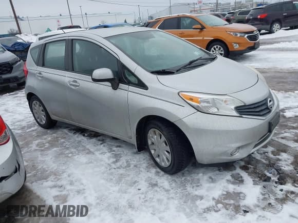 ✅ 2014 Nissan Note S • VIN: 3N1CE2CP8EL367471 • Lot: 41451652. Wystawiony na IAAI z przebiegiem 161 616 mil. Bezpłatny archiwum sprzedaży aukcyjnych z USA i szczegółowy raport historii pojazdu na DreamBid. Zdjęcie 1.