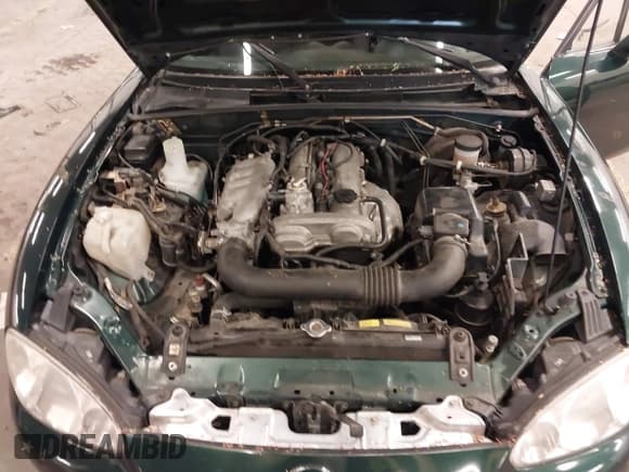 ✅ 2001 Mazda MX-5 Miata • VIN: JM1NB353310212929 • Lot: 41849149. Wystawiony na IAAI z przebiegiem 139 054 mil. Bezpłatny archiwum sprzedaży aukcyjnych z USA i szczegółowy raport historii pojazdu na DreamBid. Zdjęcie 10.