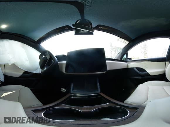 ✅ 2022 Tesla Model X • VIN: 7SAXCDE58NF356340 • Lot: 42401190. Wystawiony na IAAI z przebiegiem Nie podano. Bezpłatny archiwum sprzedaży aukcyjnych z USA i szczegółowy raport historii pojazdu na DreamBid. Zdjęcie 18.