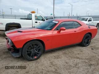 ✅ 2016 Dodge Challenger R/T • VIN: 2C3CDZBT6GH114091 • Lot: 67924634. Wystawiony na Copart z przebiegiem 68 874 mil. Bezpłatny archiwum sprzedaży aukcyjnych z USA i szczegółowy raport historii pojazdu na DreamBid. Zdjęcie 1.