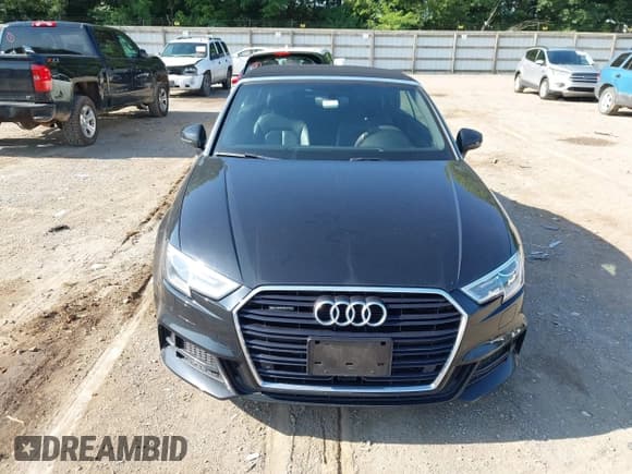 ✅ 2018 Audi A3 Cabriolet Premium Plus • VIN: WAUY8LFF3J1002620 • Lot: 42803441. Wystawiony na IAAI z przebiegiem 93 471 mil. Bezpłatny archiwum sprzedaży aukcyjnych z USA i szczegółowy raport historii pojazdu na DreamBid. Zdjęcie 12.
