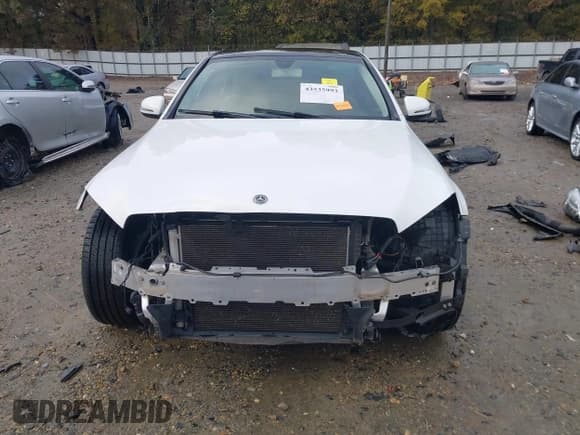 ✅ 2019 Mercedes-Benz C 300 • VIN: 55SWF8EB6KU292287 • Lot: 43535993. Listed on IAAI with 56,743 mi. Free auction sales archive from the USA and detailed vehicle history report at DreamBid. Image 13.