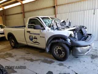 2010 Dodge 1500 ST z VIN 3D7JB1EK0AG102643, wystawiony jako Copart lot #74534034 z przebiegiem Nie podano mil oraz Szkoda całkowita • Salvage title. Historia ofert i sprzedaży dostępna na DreamBid. Obrazek 4.