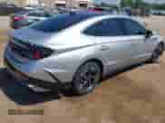 2025 Hyundai Sonata SEL Convenience with VIN KMHL14JA7SA458961, listed as a IAAI auction lot 43217771 with 9,031 mi miles and . Bid and sale history available at DreamBid. Image 4.