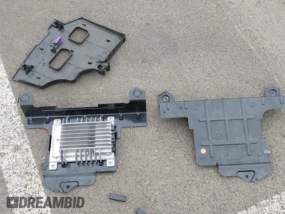 ✅ 2010 Mazda 3 S Grand Touring • VIN: JM1BL1H63A1164532 • Lot: 43496428. Listed on IAAI with 110,418 mi. Free auction sales archive from the USA and detailed vehicle history report at DreamBid. Image 12.