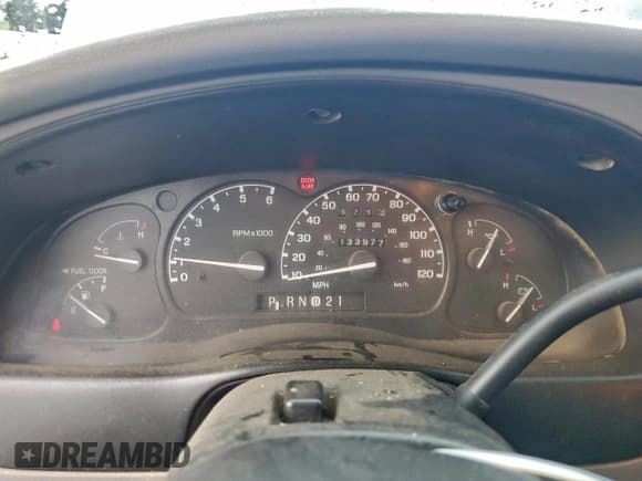 ✅ 1999 Ford Ranger XL • VIN: 1FTZR15V2XPC00094 • Лот: 96198755. Опубликован ранее на Copart с пробегом 133 977 миль. Бесплатный доступ к архиву аукционных продаж из США и подробный отчёт об истории автомобиля на DreamBid. Изображение 9.