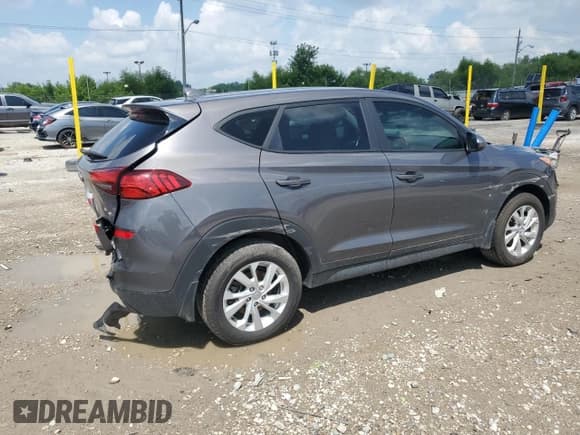 ✅ 2020 Hyundai Tucson SE • VIN: KM8J2CA4XLU111584 • Lot: 64382555. Listed on Copart with 68,244 mi. Free auction sales archive from the USA and detailed vehicle history report at DreamBid. Image 3.