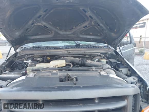 ✅ 2000 Ford F-350 XL • VIN: 1FTSX31L1YEC83490 • Lot: 43473264. Listed on IAAI with 149,928 mi. Free auction sales archive from the USA and detailed vehicle history report at DreamBid. Image 10.