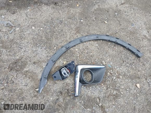 ✅ 2020 Ford Escape Titanium Hybrid • VIN: 1FMCU9DZ1LUA12889 • Lot: 42529492. Listed on IAAI with 51,780 mi. Free auction sales archive from the USA and detailed vehicle history report at DreamBid. Image 12.