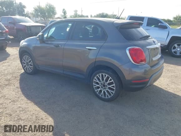 ✅ 2016 FIAT 500X Trekking • VIN: ZFBCFXCTXGP378762 • Lot: 43911084. Listed on IAAI with 124,193 mi. Free auction sales archive from the USA and detailed vehicle history report at DreamBid. Image 3.