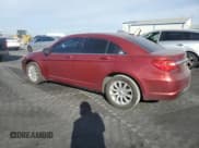✅ 2013 Chrysler 200 Touring • VIN: 1C3CCBBB8DN688888 • Lot: 91976505. Wystawiony na Copart z przebiegiem 217 750 mil. Bezpłatny archiwum sprzedaży aukcyjnych z USA i szczegółowy raport historii pojazdu na DreamBid. Zdjęcie 2.