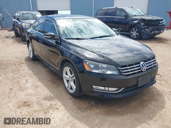 ✅ 2015 Volkswagen Passat SEL Premium • VIN: 1VWCV7A30FC096829 • Lot: 43278555. Listed on IAAI with 102,003 mi. Free auction sales archive from the USA and detailed vehicle history report at DreamBid. Image 1.