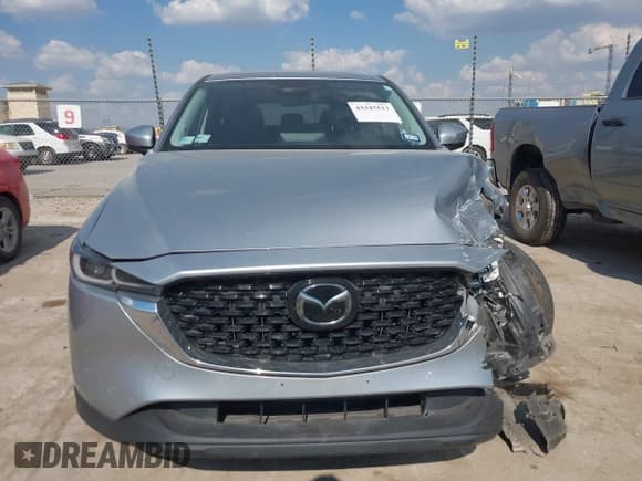 ✅ 2023 Mazda CX-5 S Premium • VIN: JM3KFBDM5P0124377 • Lot: 43347513. Wystawiony na IAAI z przebiegiem 43 428 mil. Bezpłatny archiwum sprzedaży aukcyjnych z USA i szczegółowy raport historii pojazdu na DreamBid. Zdjęcie 13.