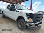 ✅ 2013 Ford F-250 XL • VIN: 1FT7W2B60DEB22344 • Lot: 43298992. Wystawiony na IAAI z przebiegiem 233 969 mil. Bezpłatny archiwum sprzedaży aukcyjnych z USA i szczegółowy raport historii pojazdu na DreamBid. Zdjęcie 1.