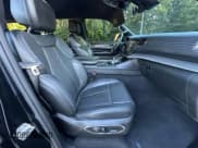 ✅ 2022 Jeep Wagoneer Series II • VIN: 1C4SJUBT7NS166631 • Lot: 81600485. Listed on Copart with 137,017 mi. Free auction sales archive from the USA and detailed vehicle history report at DreamBid. Image 5.