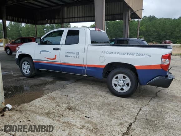 ✅ 2020 Toyota Tundra SR • VIN: 5TFRY5F12LX265589 • Лот: 65021544. Опубликован ранее на Copart с пробегом 81 892 миль. Бесплатный доступ к архиву аукционных продаж из США и подробный отчёт об истории автомобиля на DreamBid. Изображение 2.