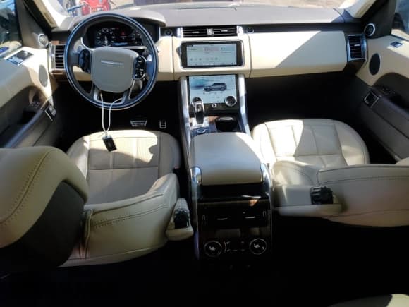 ✅ 2021 Land Rover Range Rover Sport HSE Silver Edition • VIN: SALWR2SU0MA778397 • Lot: 61005235. Listed on Copart with 59,548 mi. Free auction sales archive from the USA and detailed vehicle history report at DreamBid. Image 8.