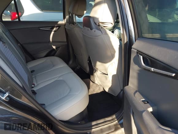 ✅ 2023 Kia Niro EX Touring • VIN: KNDCR3LE5P5068447 • Лот: 43491529. Опубликован ранее на IAAI с пробегом 33 117 миль. Бесплатный доступ к архиву аукционных продаж из США и подробный отчёт об истории автомобиля на DreamBid. Изображение 8.