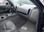 ✅ 2014 Porsche Cayenne • VIN: WP1AA2A29ELA02024 • Lot: 43751488. Wystawiony na IAAI z przebiegiem 160 948 mil. Bezpłatny archiwum sprzedaży aukcyjnych z USA i szczegółowy raport historii pojazdu na DreamBid. Zdjęcie 5.