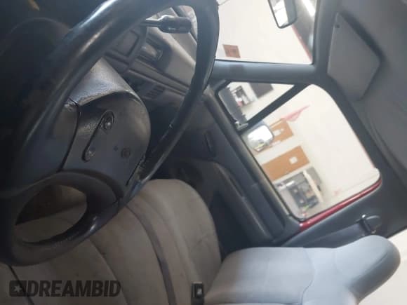 ✅ 1997 Ford F-250 • VIN: 3FTHF26HXVMA21372 • Лот: 42800766. Опубликован ранее на IAAI с пробегом Не указан. Бесплатный доступ к архиву аукционных продаж из США и подробный отчёт об истории автомобиля на DreamBid. Изображение 7.