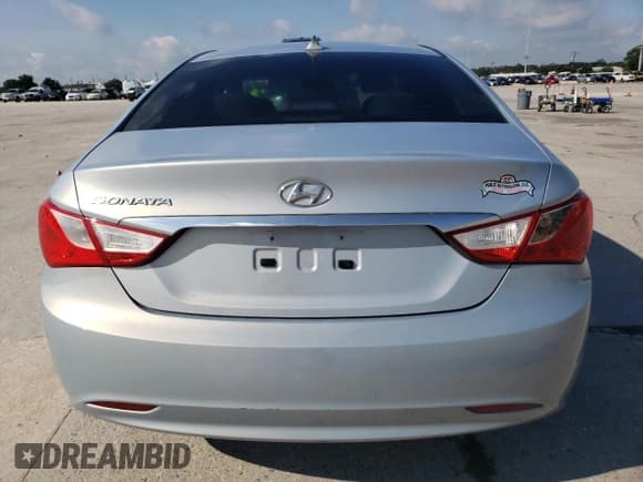 ✅ 2013 Hyundai Sonata GLS • VIN: 5NPEB4AC4DH605728 • Lot: 71547984. Wystawiony na Copart z przebiegiem 136 689 mil. Bezpłatny archiwum sprzedaży aukcyjnych z USA i szczegółowy raport historii pojazdu na DreamBid. Zdjęcie 6.