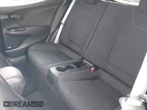 2020 Hyundai Veloster z VIN KMHT36AH2LU003647, wystawiony jako IAAI lot #41060783 z przebiegiem 101 637 mil mil oraz . Historia ofert i sprzedaży dostępna na DreamBid. Obrazek 8.