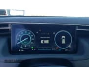 ✅ 2023 Hyundai Tucson Limited • VIN: KM8JECA12PU103045 • Lot: 37957114. Wystawiony na Copart z przebiegiem 6 007 mil. Bezpłatny archiwum sprzedaży aukcyjnych z USA i szczegółowy raport historii pojazdu na DreamBid. Zdjęcie 9.