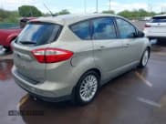 ✅ 2015 Ford C-Max SE • VIN: 1FADP5AU5FL120692 • Lot: 41590616. Wystawiony na IAAI z przebiegiem 102 381 mil. Bezpłatny archiwum sprzedaży aukcyjnych z USA i szczegółowy raport historii pojazdu na DreamBid. Zdjęcie 4.