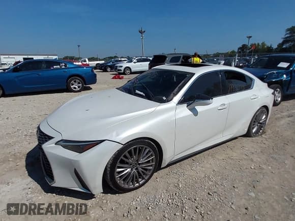 ✅ 2022 Lexus IS 300 • VIN: JTHDA1D21N5120205 • Lot: 43247479. Listed on IAAI with 41,686 mi. Free auction sales archive from the USA and detailed vehicle history report at DreamBid. Image 2.