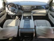 ✅ 2023 Jeep Wagoneer Series III • VIN: 1C4SJSDPXPS569378 • Lot: 58606885. Wystawiony na Copart z przebiegiem 11 417 mil. Bezpłatny archiwum sprzedaży aukcyjnych z USA i szczegółowy raport historii pojazdu na DreamBid. Zdjęcie 8.