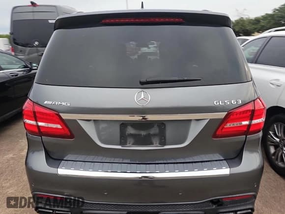 ✅ 2019 Mercedes-Benz GLS 63 AMG • VIN: 4JGDF7FE8KB219514 • Лот: 62428725. Опубликован ранее на Copart с пробегом 206 264 миль. Бесплатный доступ к архиву аукционных продаж из США и подробный отчёт об истории автомобиля на DreamBid. Изображение 13.
