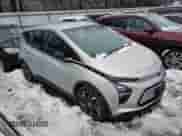 2023 Chevrolet Bolt EV 2LT z VIN 1G1FX6S09P4134541, wystawiony jako Copart lot #40628064 z przebiegiem 18 722 mil mil oraz . Historia ofert i sprzedaży dostępna na DreamBid. Obrazek 4.