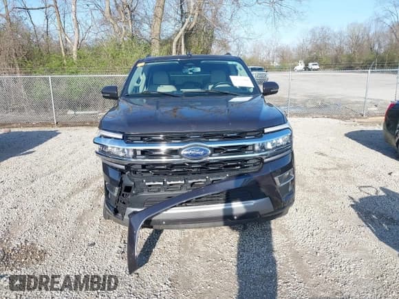 ✅ 2023 Ford Expedition Max Limited • VIN: 1FMJK1K83PEA16550 • Lot: 41971481. Wystawiony na IAAI z przebiegiem 33 912 mil. Bezpłatny archiwum sprzedaży aukcyjnych z USA i szczegółowy raport historii pojazdu na DreamBid. Zdjęcie 12.