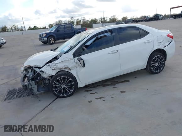 ✅ 2016 Toyota Corolla L • VIN: 5YFBURHE3GP525989 • Lot: 43747407. Listed on IAAI with 206,895 mi. Free auction sales archive from the USA and detailed vehicle history report at DreamBid. Image 2.