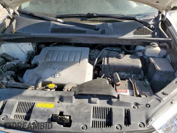 ✅ 2013 Toyota Highlander SE • VIN: 5TDZK3EH5DS135351 • Лот: 82290965. Опубликован ранее на Copart с пробегом 310 206 миль. Бесплатный доступ к архиву аукционных продаж из США и подробный отчёт об истории автомобиля на DreamBid. Изображение 11.