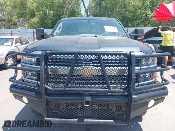 2017 Chevrolet Silverado 2500HD Work Truck z VIN 1GC2KUEG4HZ335026, wystawiony jako IAAI lot #42557160 z przebiegiem 70 652 mil mil oraz . Historia ofert i sprzedaży dostępna na DreamBid. Obrazek 11.