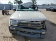 ✅ 1997 Toyota 4Runner • VIN: JT3GM84R0V0014289 • Lot: 47689215. Wystawiony na Copart z przebiegiem Nie podano. Bezpłatny archiwum sprzedaży aukcyjnych z USA i szczegółowy raport historii pojazdu na DreamBid. Zdjęcie 5.