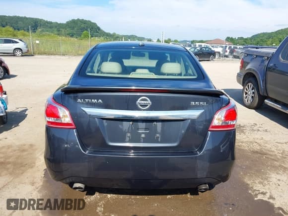 ✅ 2013 Nissan Altima SL • VIN: 1N4BL3AP9DC122752 • Lot: 42920419. Listed on IAAI with 193,700 mi. Free auction sales archive from the USA and detailed vehicle history report at DreamBid. Image 16.