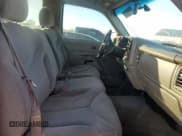 ✅ 2000 GMC Sierra 1500 SLE • VIN: 1GTEK14T5YZ346093 • Лот: 85654524. Опубликован ранее на Copart с пробегом 211 460 миль. Бесплатный доступ к архиву аукционных продаж из США и подробный отчёт об истории автомобиля на DreamBid. Изображение 10.