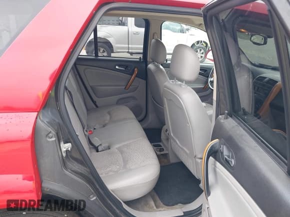 ✅ 2006 Saturn VUE • VIN: 5GZCZ53496S813914 • Lot: 42672821. Wystawiony na IAAI z przebiegiem 152 965 mil. Bezpłatny archiwum sprzedaży aukcyjnych z USA i szczegółowy raport historii pojazdu na DreamBid. Zdjęcie 8.