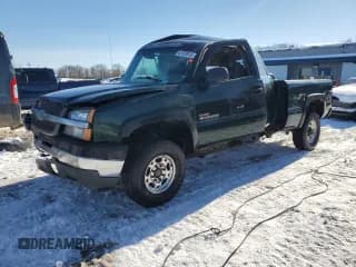 ✅ 2003 Chevrolet Silverado 2500HD LT • VIN: 1GCHK291X3E262362 • Lot: 41757015. Wystawiony na Copart z przebiegiem Nie podano. Bezpłatny archiwum sprzedaży aukcyjnych z USA i szczegółowy raport historii pojazdu na DreamBid. Zdjęcie 1.