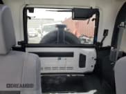 ✅ 2008 Jeep Wrangler X • VIN: 1J4FZ24168L526507 • Lot: 85711354. Listed on Copart with 204,531 mi. Free auction sales archive from the USA and detailed vehicle history report at DreamBid. Image 10.