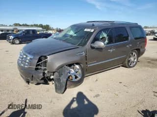 ✅ 2011 Cadillac Escalade Premium • VIN: 1GYS3CEF0BR392002 • Lot: 88026135. Listed on Copart with Not provided. Free auction sales archive from the USA and detailed vehicle history report at DreamBid. Image 1.