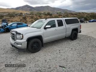 ✅ 2018 GMC Sierra 1500 SLE • VIN: 1GTV2MEC1JZ108893 • Лот: 81512755. Опубликован ранее на Copart с пробегом 138 105 миль. Бесплатный доступ к архиву аукционных продаж из США и подробный отчёт об истории автомобиля на DreamBid. Изображение 1.