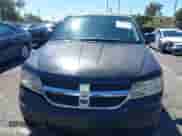 2010 Dodge Journey SE z VIN 3D4PG4FB2AT207958, wystawiony jako IAAI lot #43035194 z przebiegiem 120 227 mil mil oraz . Historia ofert i sprzedaży dostępna na DreamBid. Obrazek 12.