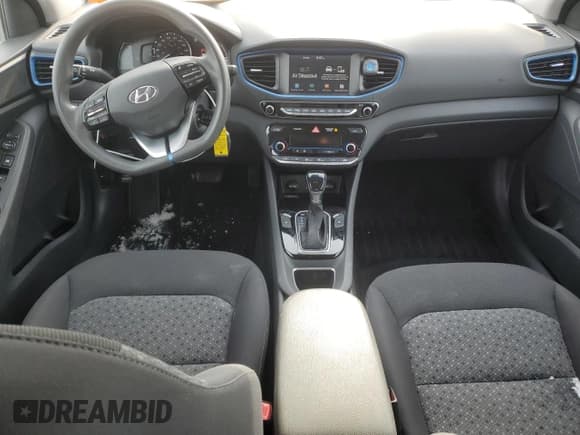 ✅ 2019 Hyundai Ioniq SEL • VIN: KMHC75LC5KU115034 • Lot: 47424095. Wystawiony na Copart z przebiegiem 70 409 mil. Bezpłatny archiwum sprzedaży aukcyjnych z USA i szczegółowy raport historii pojazdu na DreamBid. Zdjęcie 8.