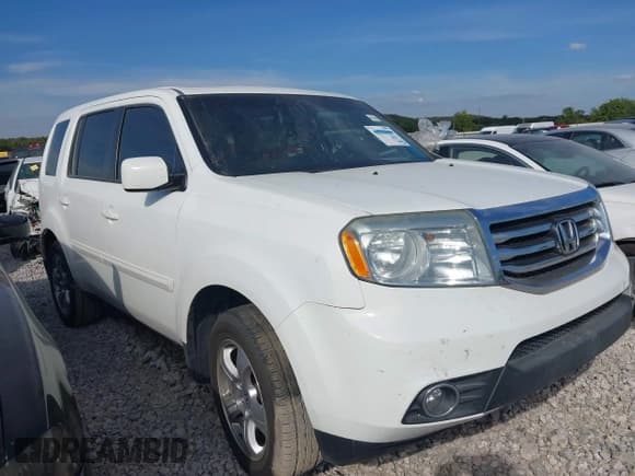 ✅ 2013 Honda Pilot EX-L • VIN: 5FNYF3H75DB015377 • Lot: 43304824. Listed on IAAI with 130,187 mi. Free auction sales archive from the USA and detailed vehicle history report at DreamBid. Image 1.